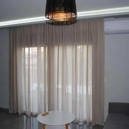 Niriides Apartments Porto Heli Exterior photo