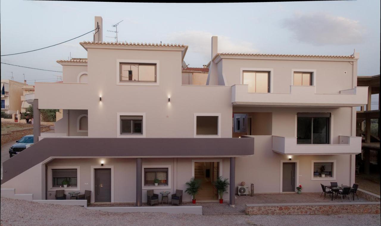 Apartment Niriides